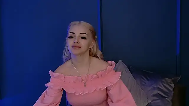 Snapshot of DeeaVIP chatting on 03-13-26, 05:47 DeeaVIP online show from 03-13-26, 05:47