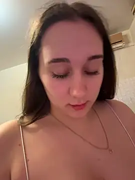 Snapshot of Mia_Nixxx chatting on 03-01-26, 05:26 Mia Nixxx online show from 03-01-26, 05:26