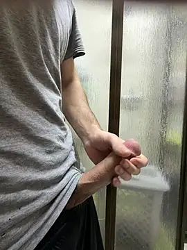 Snapshot of buyukyarak31 chatting on 03-05-26, 06:48 buyukyarak31 online show from 03-05-26, 06:48