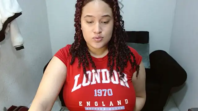 Snapshot of leilanewgirl chatting on 03-06-26, 12:45 leilanewgirl online show from 03-06-26, 12:45