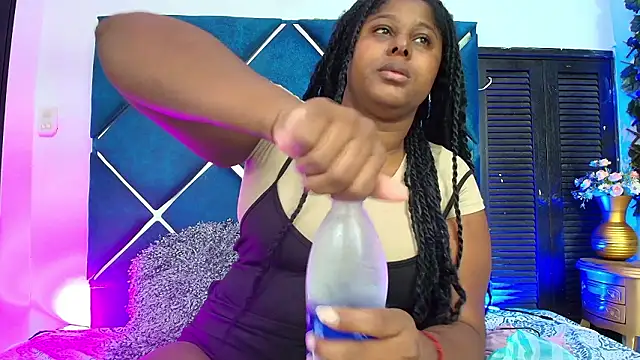 Snapshot of AlexaRousse4u chatting on 03-14-26, 01:55 AlexaRousse4u online show from 03-14-26, 01:55