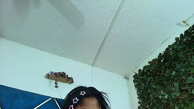 Snapshot of AlexaRousse4u chatting on 07-22-26, 12:02 AlexaRousse4u online show from 07-22-26, 12:02