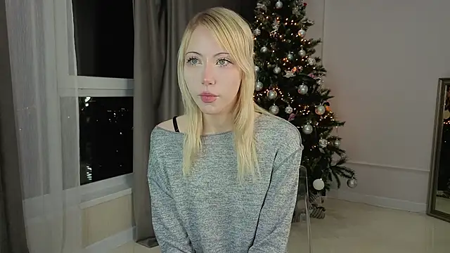 UWU flower online show from 02-11-26, 02:44