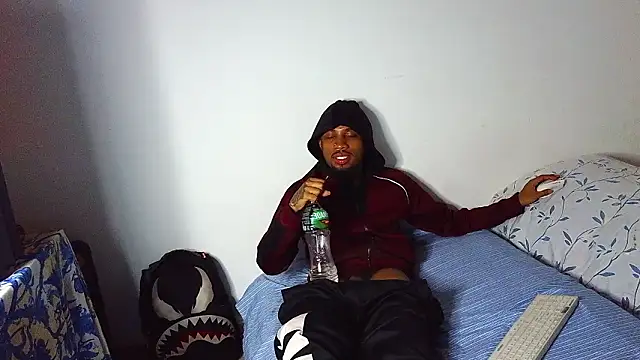 Bdarenth007 online show from 03-12-26, 08:53