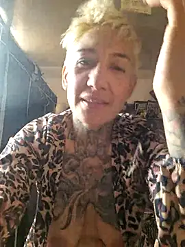 Snapshot of Everlyn_sexx chatting on 07-03-26, 06:25 Everlyn sexx online show from 07-03-26, 06:25