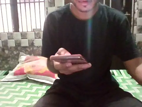 Snapshot of Abhitheplayboy24 chatting on 03-13-26, 04:41 Abhitheplayboy24 online show from 03-13-26, 04:41