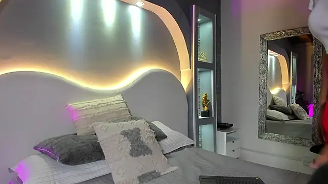 Snapshot of Sweet_Celeste06 chatting on 02-12-26, 07:31 Sweet Celeste06 online show from 02-12-26, 07:31