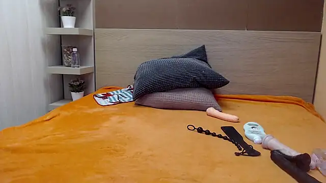 PinkyTwerkyX online show from 02-01-25, 06:54