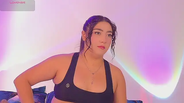 Hannah-Prada online show from 06-19-26, 11:14