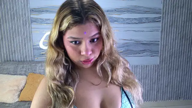 Sophie19   online show from 04-27-26, 11:41