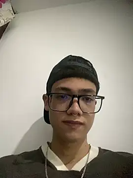 Snapshot of Santi_Princex chatting on 02-22-26, 02:45 Santi Princex online show from 02-22-26, 02:45