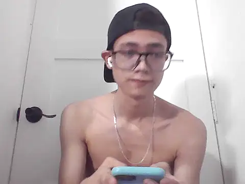 Snapshot of Santi_Princex chatting on 02-25-26, 04:44 Santi Princex online show from 02-25-26, 04:44