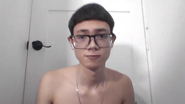 Snapshot of Santi_Princex chatting on 02-26-26, 02:32 Santi Princex online show from 02-26-26, 02:32