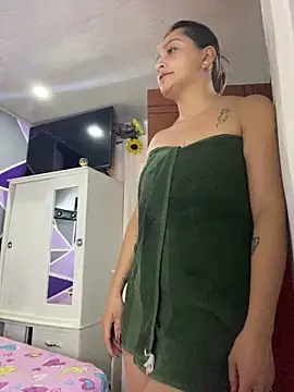 alana  070 online show from 02-15-26, 01:13