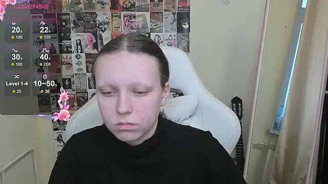 Snapshot of NikolFlostt chatting on 03-06-26, 01:13 NikolFlostt online show from 03-06-26, 01:13