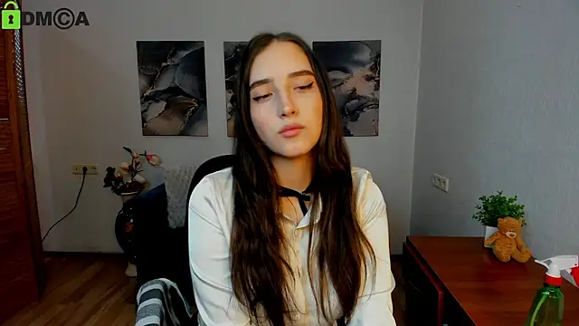 Effy Royse online show from 03-05-26, 06:31