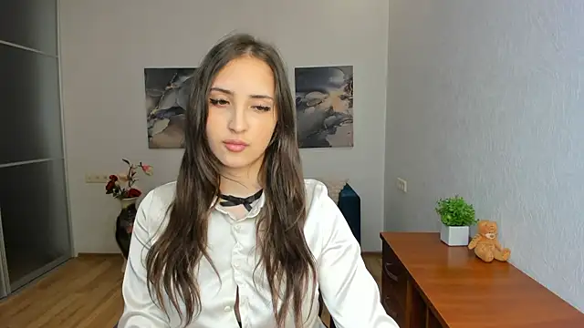 Effy Royse online show from 06-28-26, 05:30