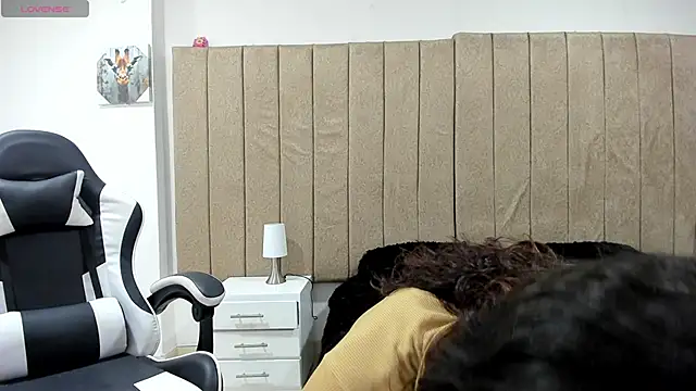 Snapshot of valery_slim18 chatting on 02-26-26, 11:15 valery slim18 online show from 02-26-26, 11:15