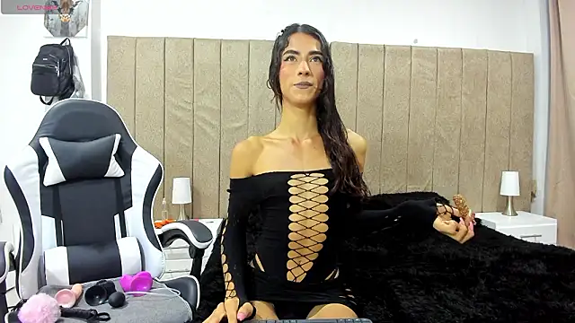 Snapshot of valery_slim18 chatting on 03-13-26, 02:18 valery slim18 online show from 03-13-26, 02:18