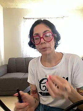 Snapshot of JeanneDuval8888 chatting on 03-15-26, 12:16 JeanneDuval8888 online show from 03-15-26, 12:16