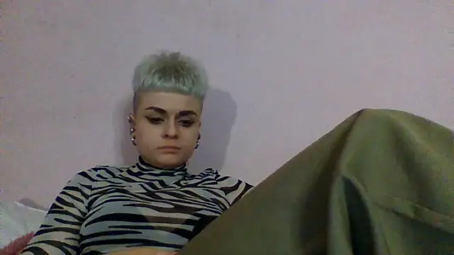 AlisaDear257 online show from 03-11-26, 05:41