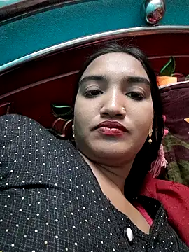 Snapshot of Hot-sadia6 chatting on 03-06-26, 11:28 Hot-sadia6 online show from 03-06-26, 11:28