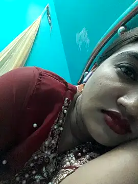 Snapshot of Hot-sadia6 chatting on 03-19-26, 06:45 Hot-sadia6 online show from 03-19-26, 06:45