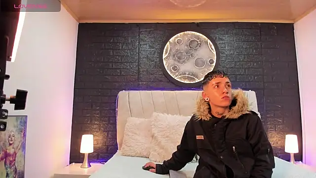 magiic lesbii online show from 03-13-26, 03:24