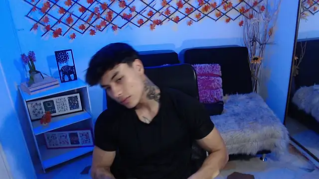 IanWest  online show from 04-29-26, 12:09