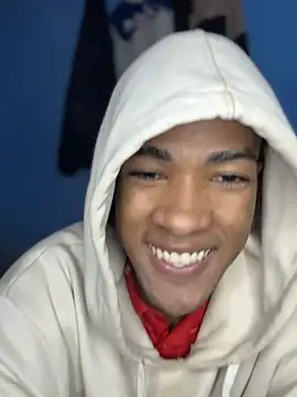 Snapshot of mondacuo3000 chatting on 03-21-26, 01:37 mondacuo3000 online show from 03-21-26, 01:37