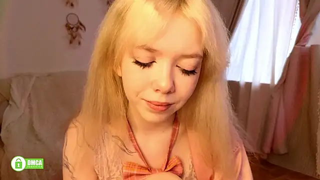 Rochelle kitty online show from 04-26-26, 02:48