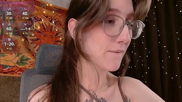 lolami  online show from 03-06-26, 06:21