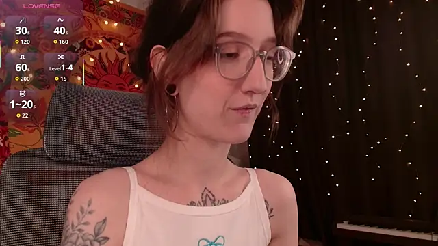lolami  online show from 06-09-26, 08:26