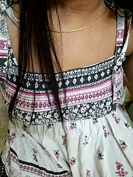 Snapshot of silk_segha chatting on 02-19-26, 06:59 silk segha online show from 02-19-26, 06:59