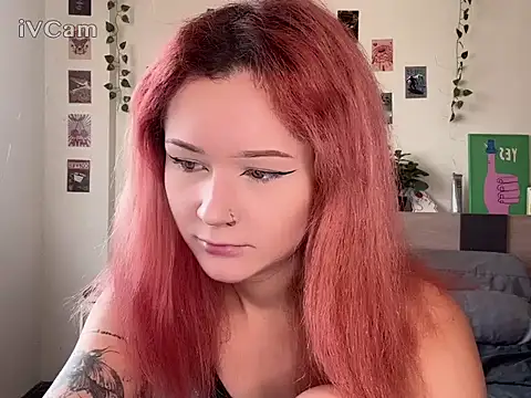 pixieyes00n online show from 03-11-26, 04:51