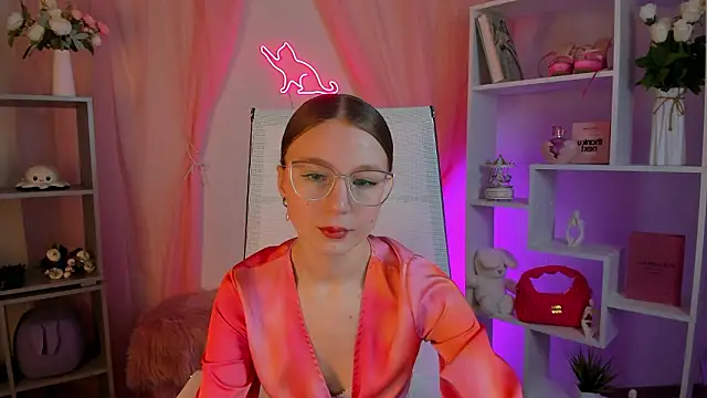 Snapshot of ElliFrankenweenie chatting on 03-02-26, 09:27 ElliFrankenweenie online show from 03-02-26, 09:27