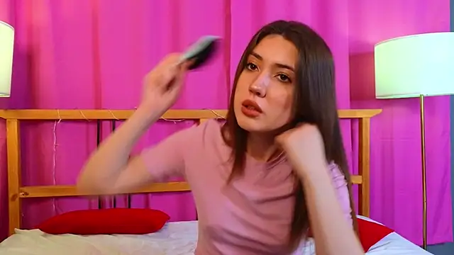 Snapshot of AliceZimmer chatting on 03-04-26, 07:42 AliceZimmer online show from 03-04-26, 07:42