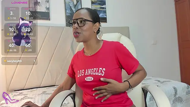 samaraa smith1 online show from 04-13-26, 12:21