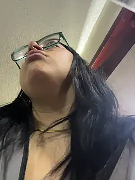 Snapshot of Lismar_fire chatting on 03-11-26, 03:01 Lismar fire online show from 03-11-26, 03:01