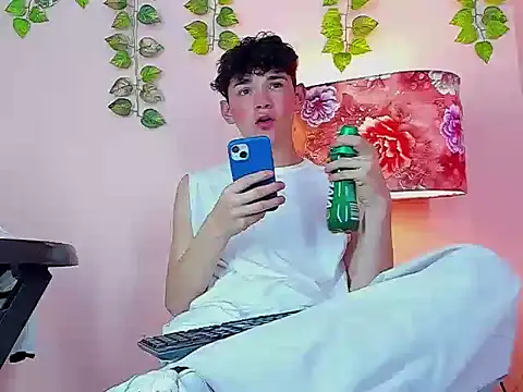 Snapshot of Philippsx chatting on 02-25-26, 03:38 Philippsx online show from 02-25-26, 03:38