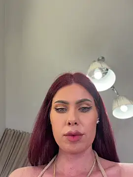 Snapshot of Angelinna_xo chatting on 05-19-26, 04:46 Angelinna xo online show from 05-19-26, 04:46