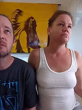 Snapshot of banans78 chatting on 02-19-26, 08:05 banans78 online show from 02-19-26, 08:05