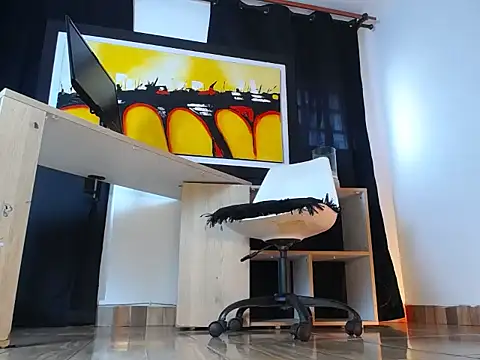 Snapshot of jullian_ricci chatting on 02-18-26, 07:43 jullian ricci online show from 02-18-26, 07:43