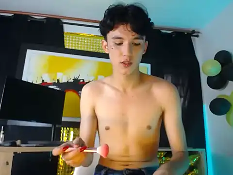 Snapshot of jullian_ricci chatting on 03-09-26, 07:29 jullian ricci online show from 03-09-26, 07:29