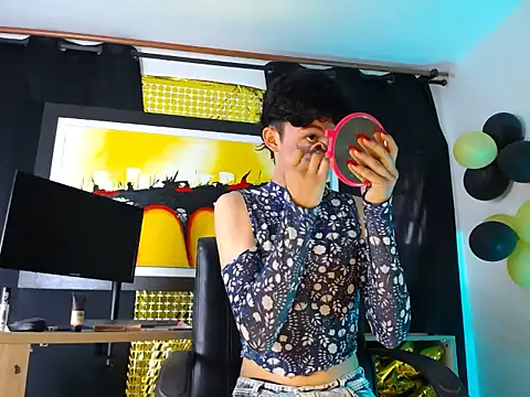 Snapshot of jullian_ricci chatting on 03-10-26, 07:52 jullian ricci online show from 03-10-26, 07:52