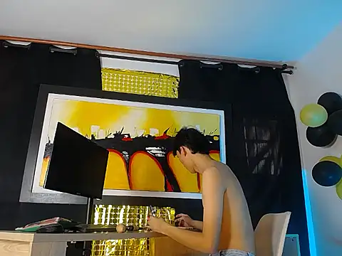 Snapshot of jullian_ricci chatting on 03-12-26, 06:58 jullian ricci online show from 03-12-26, 06:58