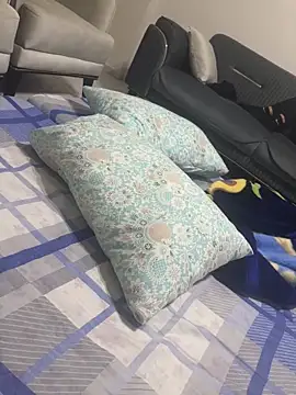 Snapshot of harleyquin00 chatting on 02-25-26, 08:51 harleyquin00 online show from 02-25-26, 08:51