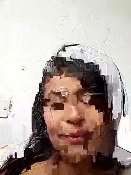 Snapshot of Lia_Phone chatting on 02-22-26, 05:33 Lia Phone online show from 02-22-26, 05:33