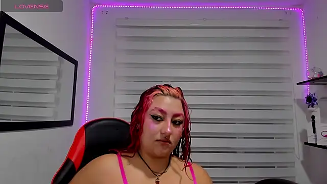 Emily Jonesh online show from 04-24-26, 12:29