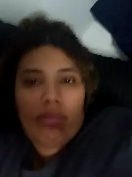 Snapshot of Mrsafroditha chatting on 03-10-26, 04:06 Mrsafroditha online show from 03-10-26, 04:06